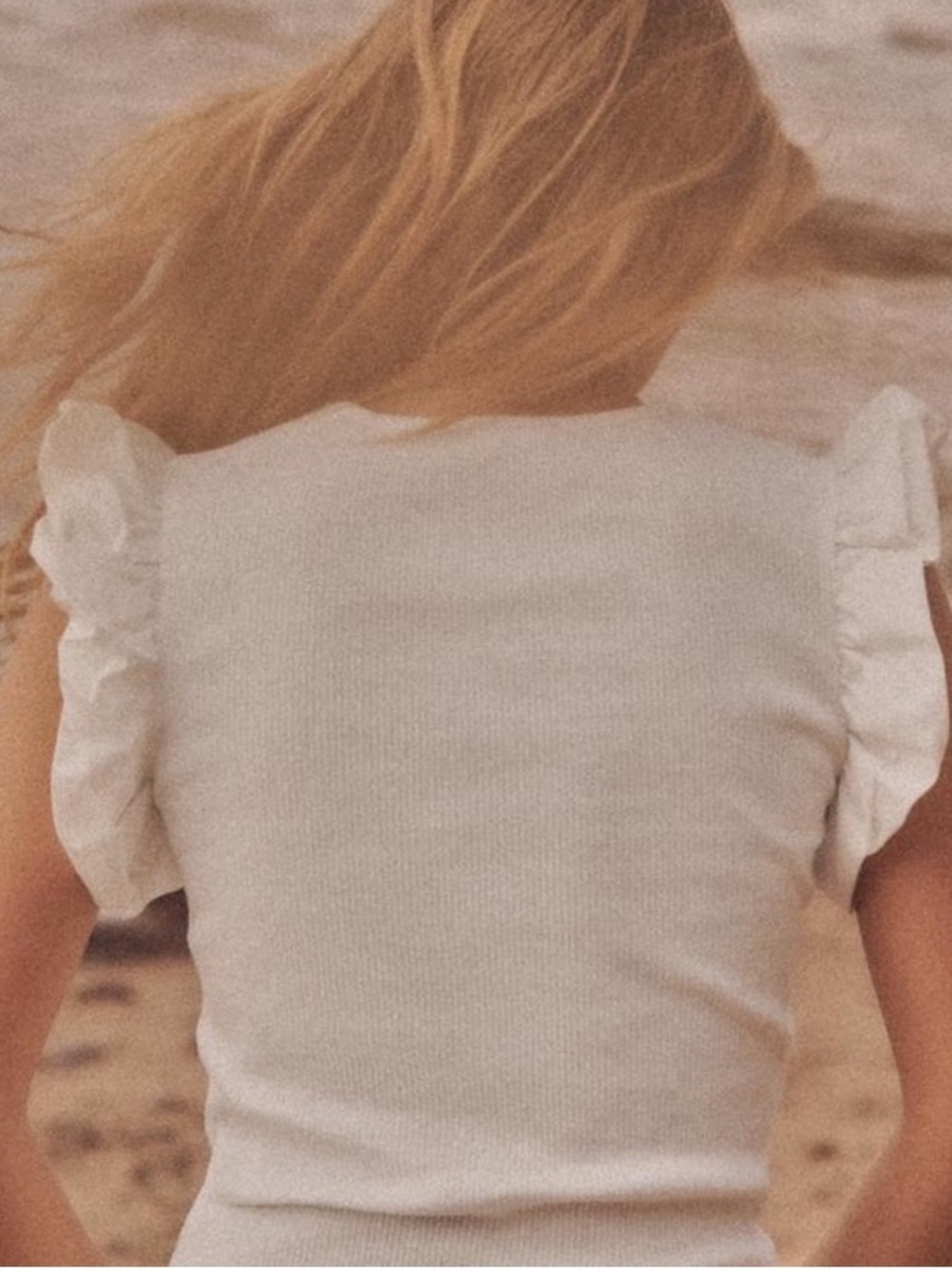 ZARA White Ruffle Sleeve Ribbed Top! 🐚 - Picture 3 of 4